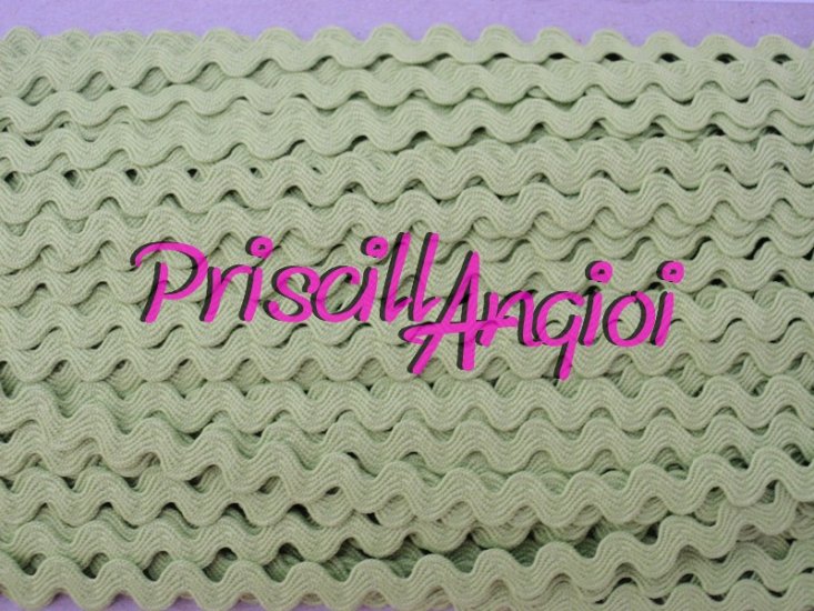 Ric Rac Ondulina Picunela PISTACHO 100% Polister 8mm(0.50 cm ) - Haga un click en la imagen para cerrar