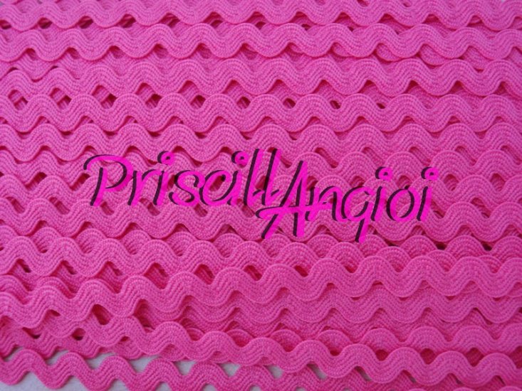 Picunela FUCSIA Ric Rac Ondulina 100% Polister 8mm ( 0.50 cm ) - Haga un click en la imagen para cerrar