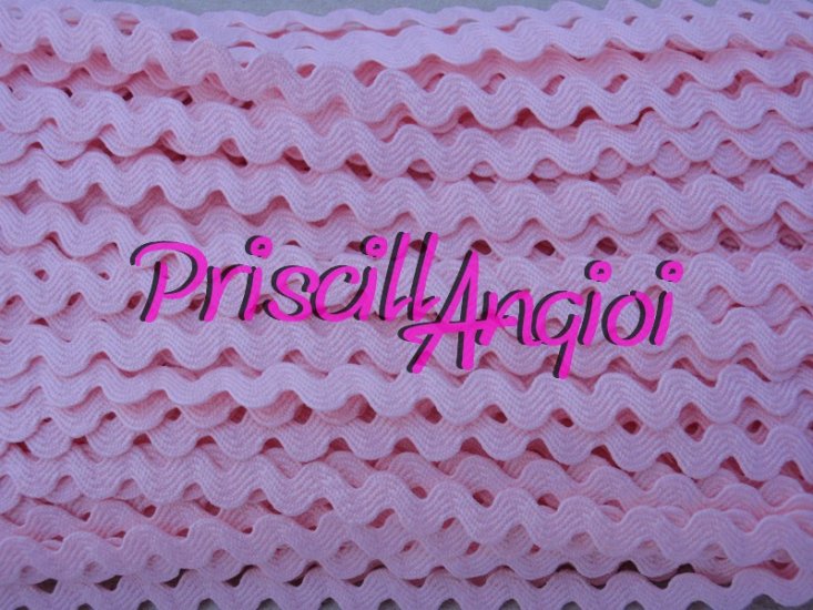 Ric Rac Ondulina Picunela ROSA BEBE 28 100% Polister 8m 0.50 cm - Haga un click en la imagen para cerrar