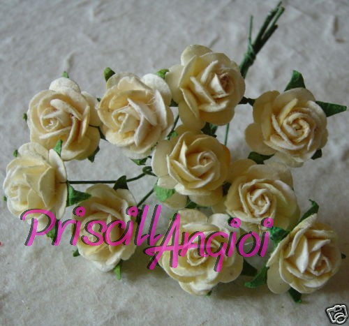 10 rosas abiertas 1.5 cm color blanco roto - Haga un click en la imagen para cerrar